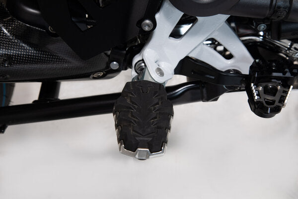 Footrest Kit Sw Motech Evo Bmw R1200Gs 16-18 R1200Gs Adv 13-18 R1200Gs Lc 12-18 R1250 Adv 18-21