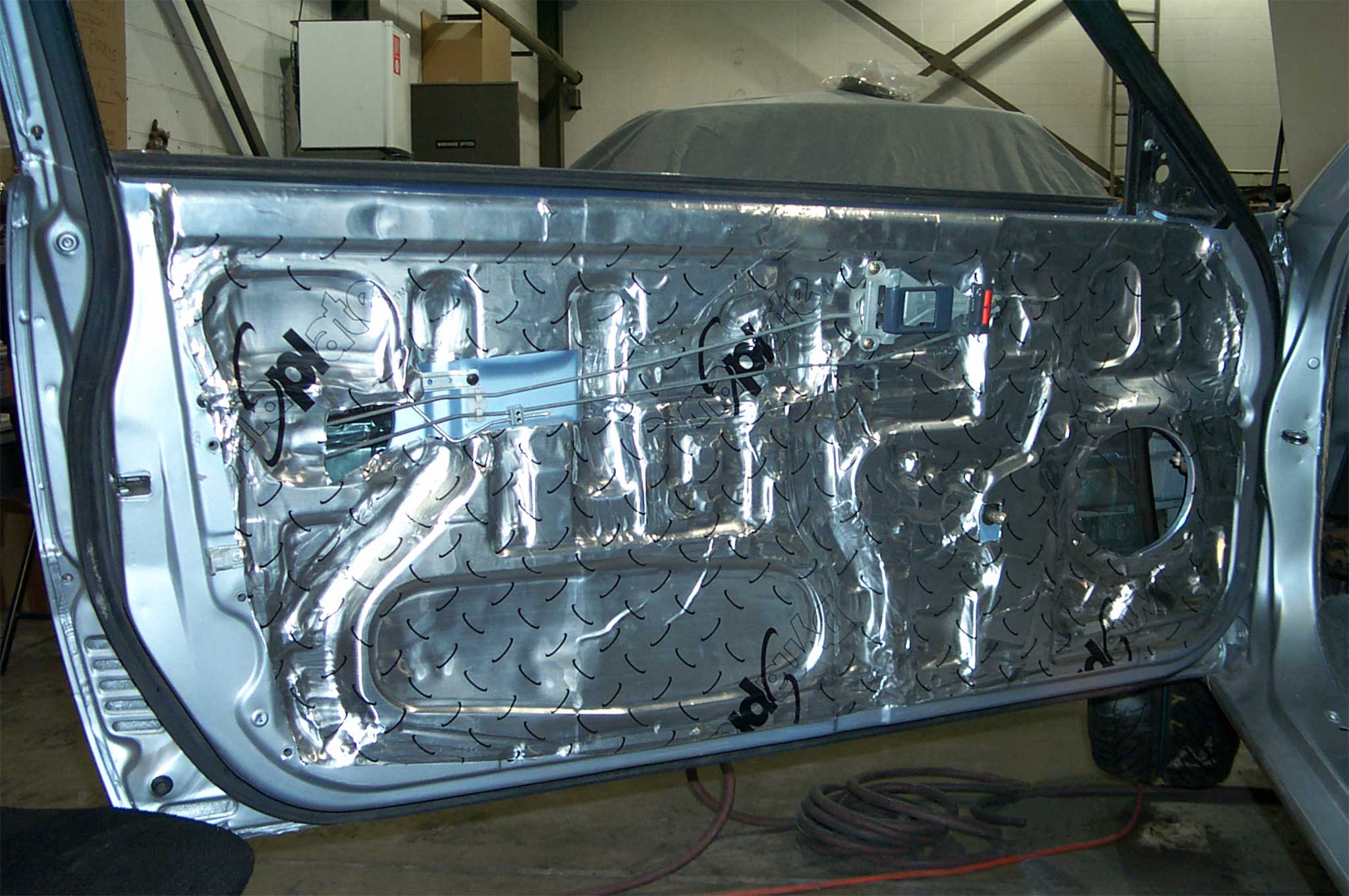 Dynamat Dynaplate (609Mm X 762Mm) 3 Sheet Pack