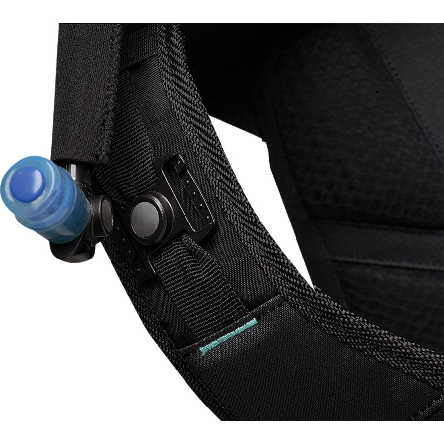 Hydrant Pack Thor Black / Mint 2L