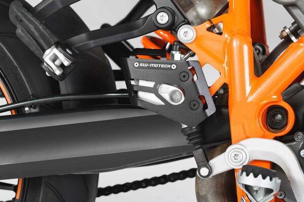 Rear Brake Master Cylinder