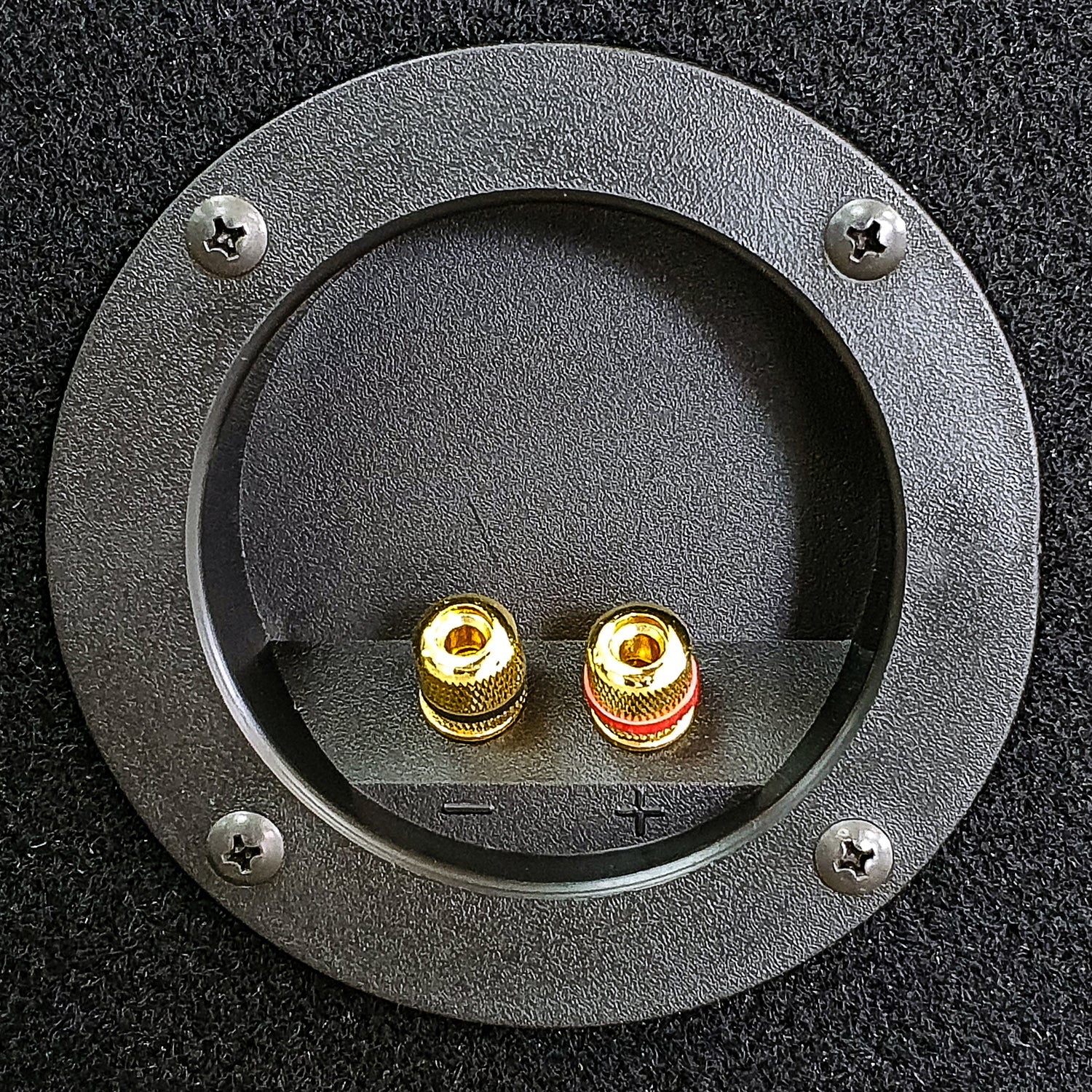 SB010