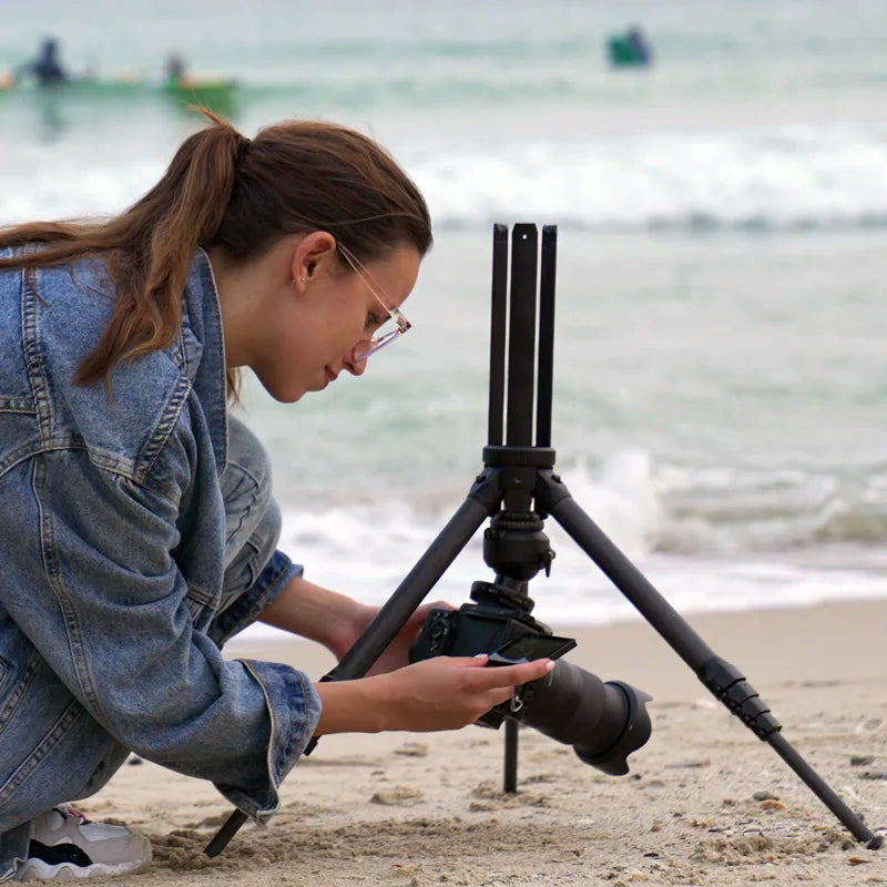 Heipi Vision 3-In-1 Carbon Fiber Travel Tripod 44.5Cm / 1.35Kg