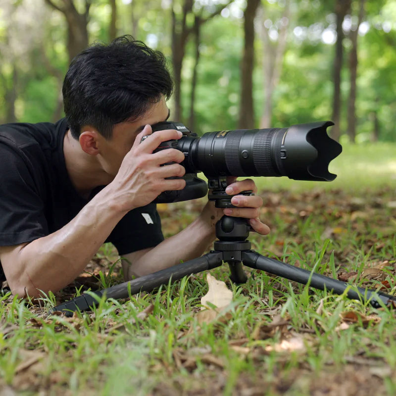 Heipi Vision 3-In-1 Carbon Fiber Travel Tripod 44.5Cm / 1.35Kg