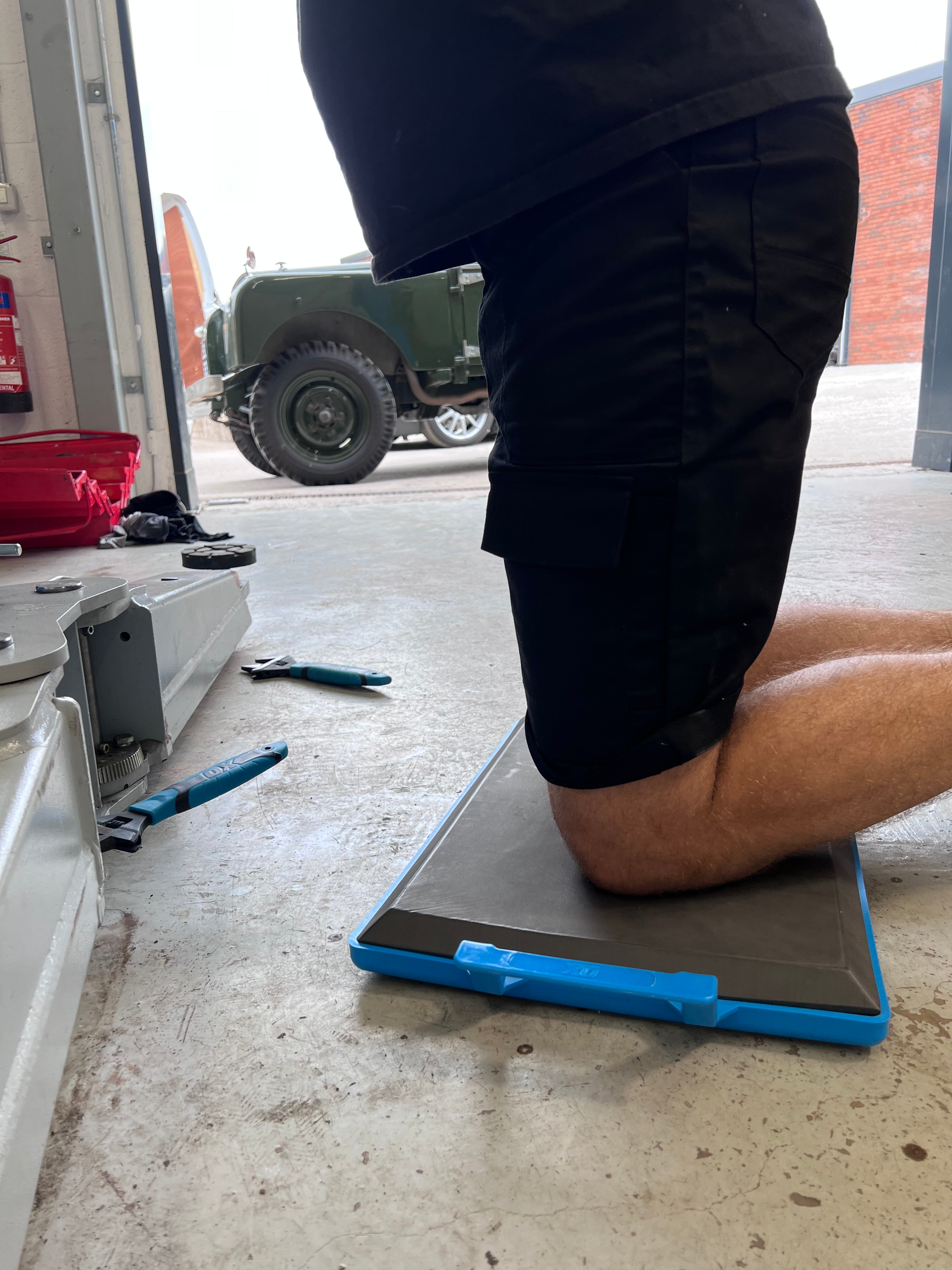 OX Trade Kneeling Board