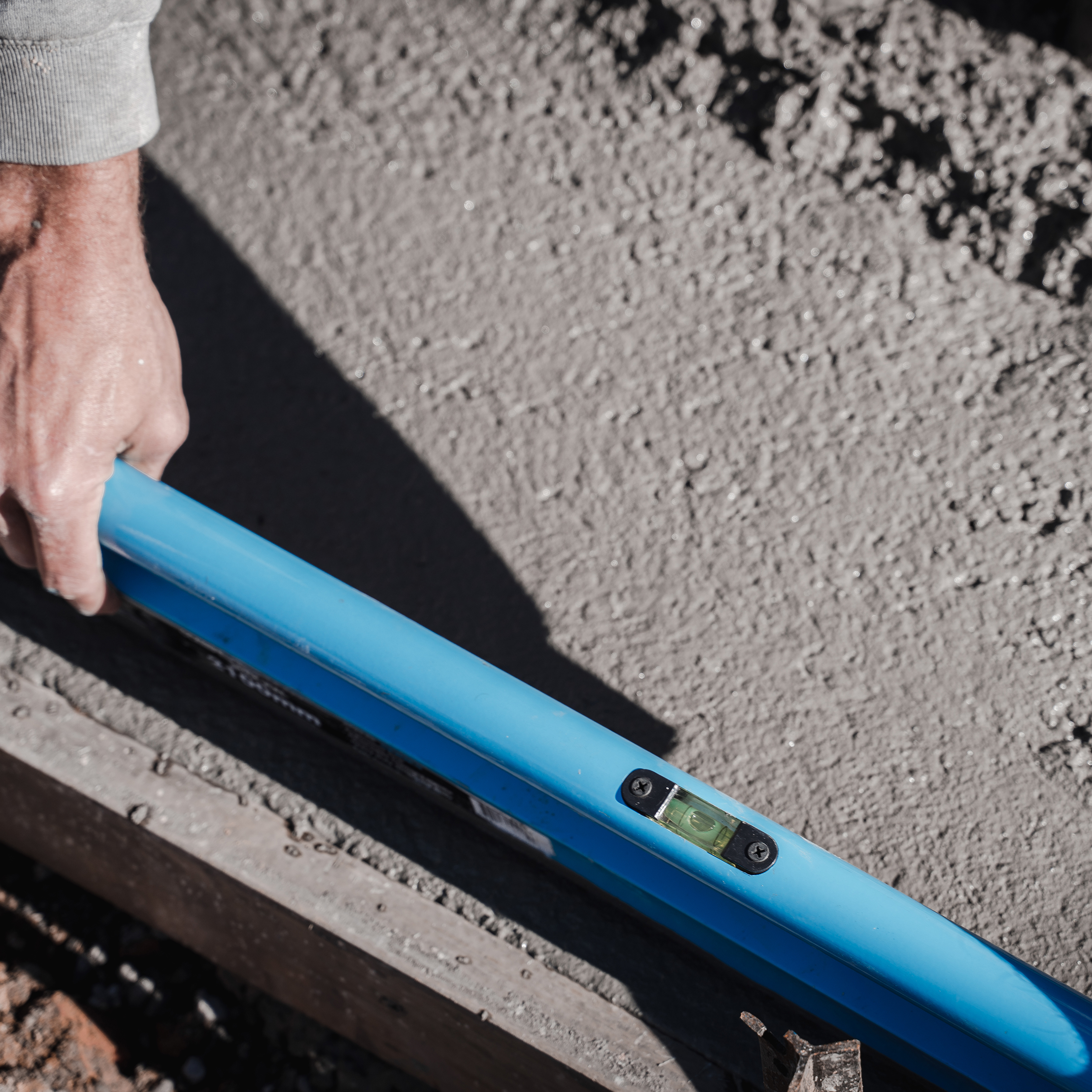 OX Pro 2100mm Concrete Screed with vial