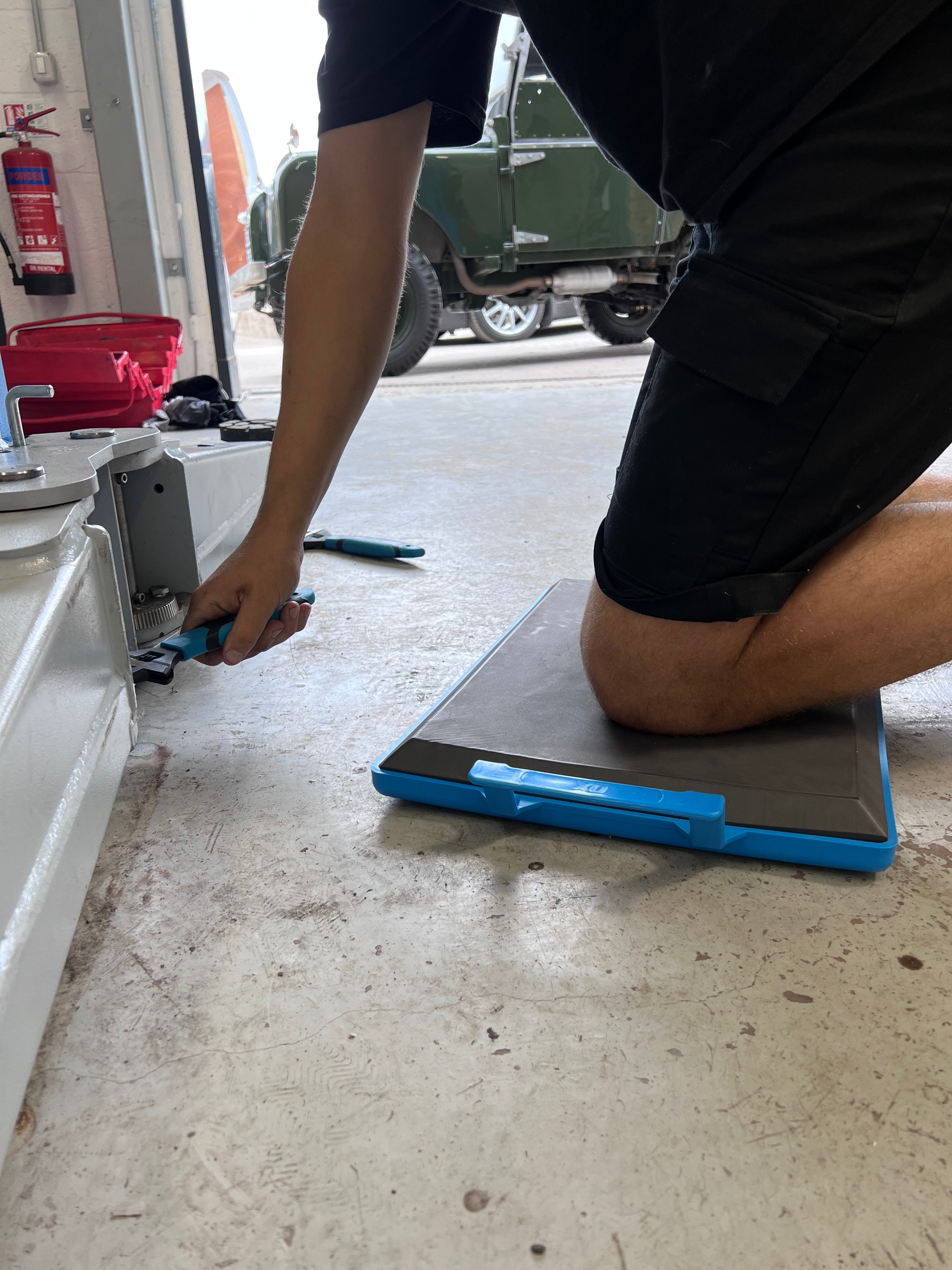 OX Trade Kneeling Board