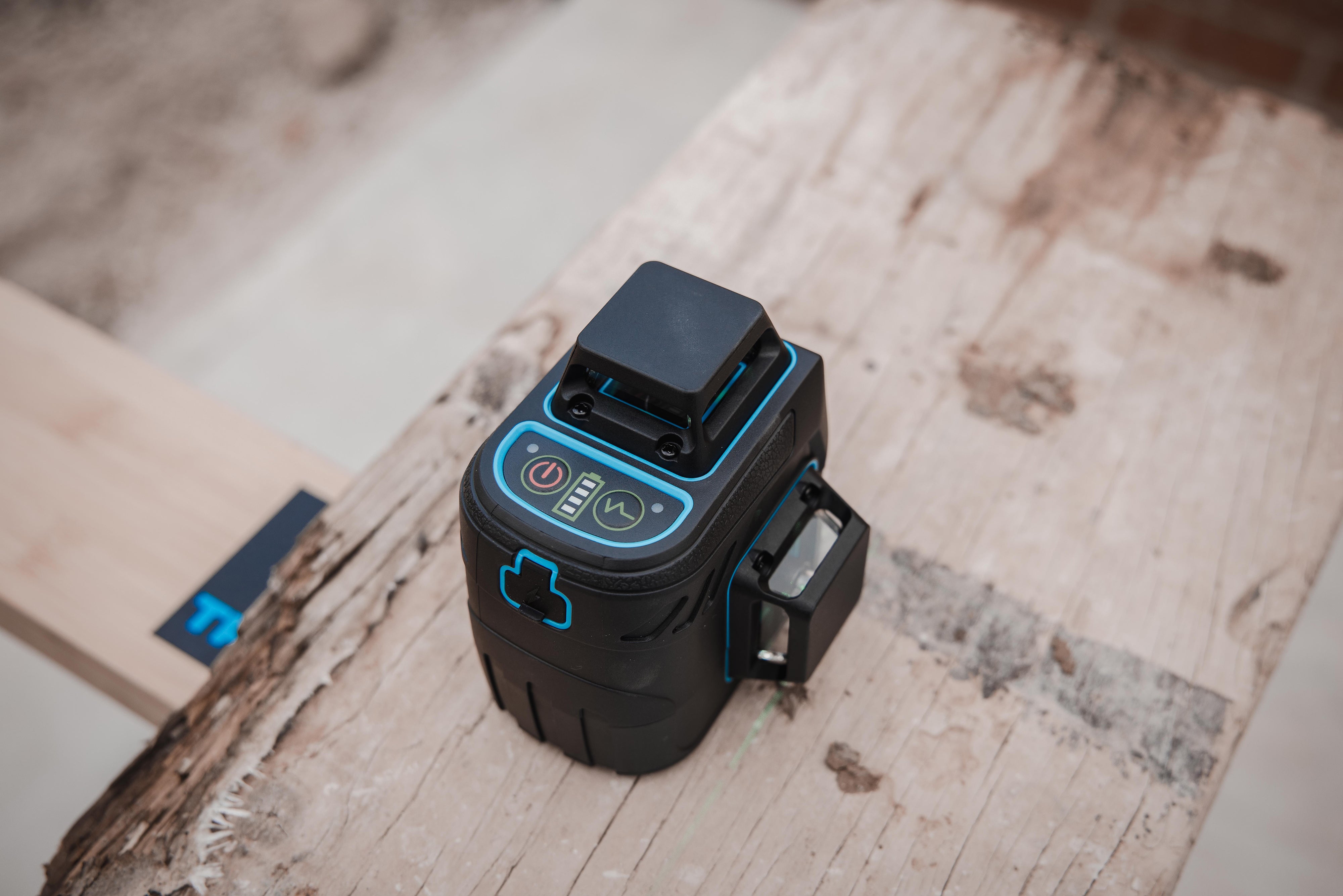 Pro 3 Axis Green Laser Level - 30m Range